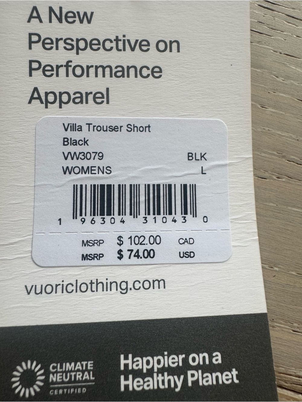 Vuori High Waist Athletic Shorts in Black - Picture 4 of 5